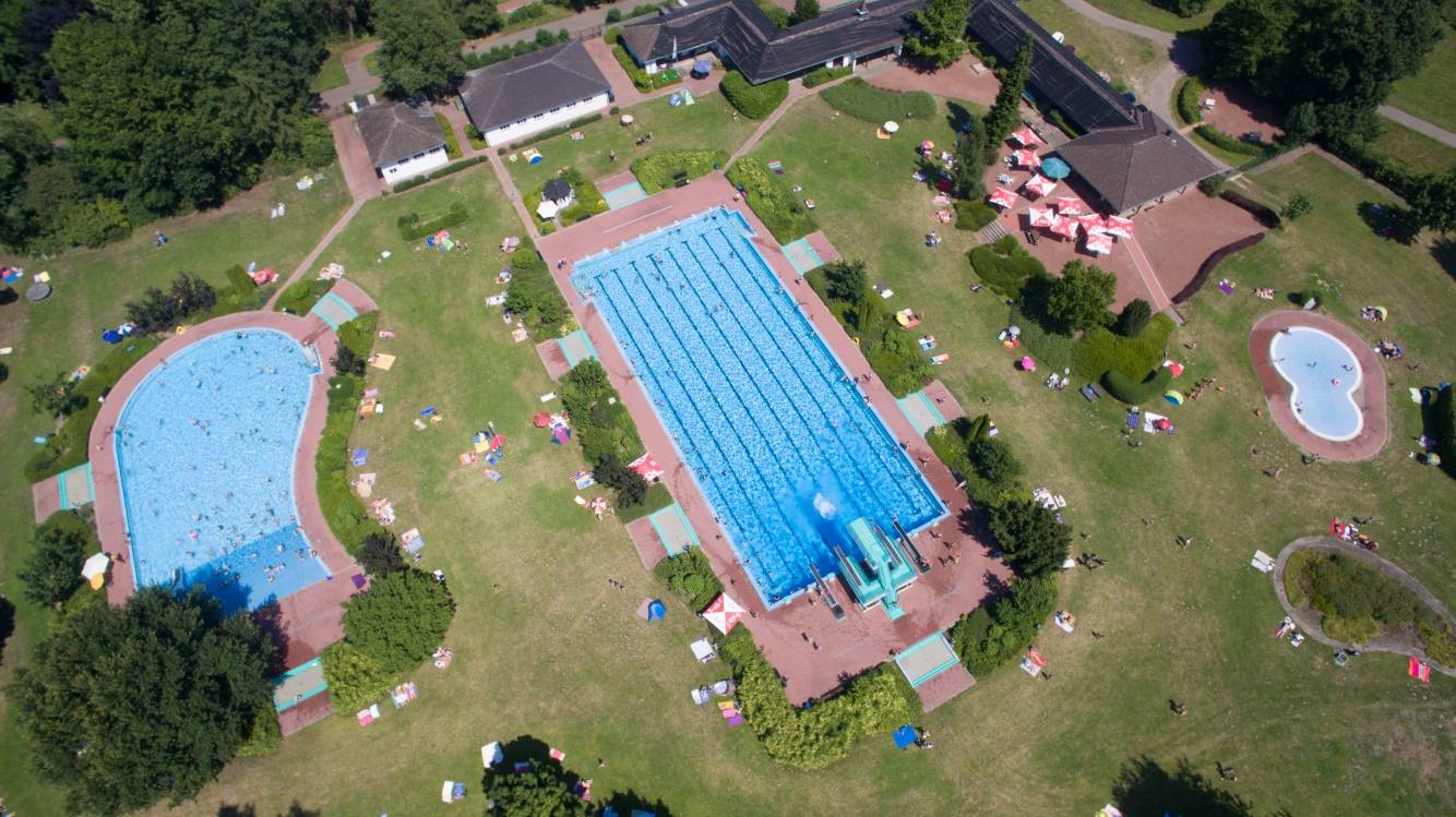 Underberg-Freibad weiterhin länger geöffnet