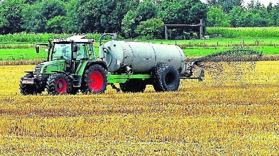 Zu viel Gülle auf unseren Feldern?