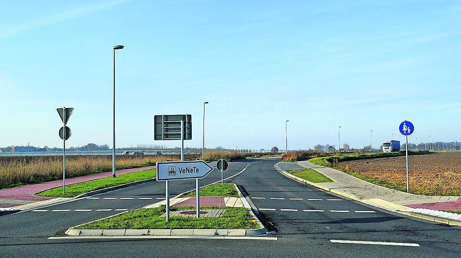 Ein weites Industriegebiet: Nettetal-West (vormals VeNeTe). Wird es jetzt bald mit Leben gefüllt?