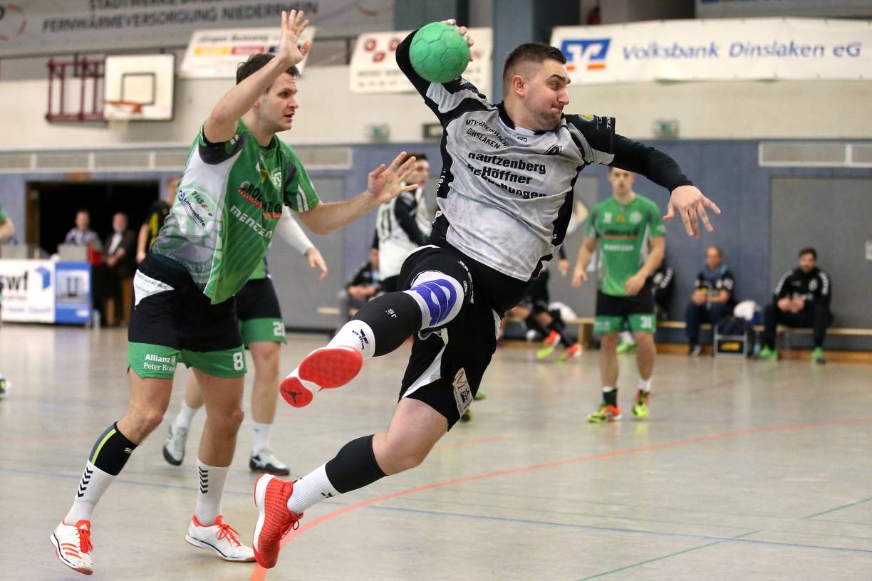 Dennis Backhaus und der MTV Rheinwacht müssen beim Pokal in Korschenbroich ran.