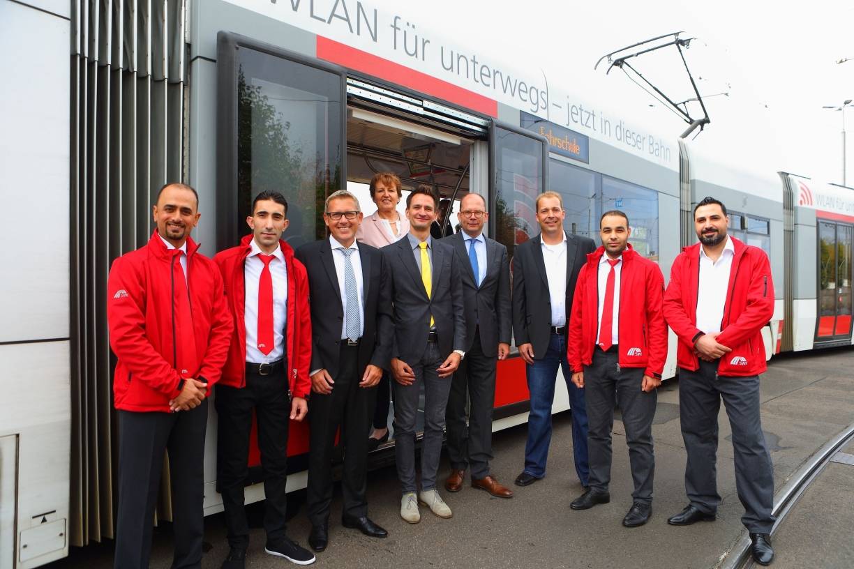 Flüchtlinge als Straßenbahnfahrer: So geht (fährt) Integration