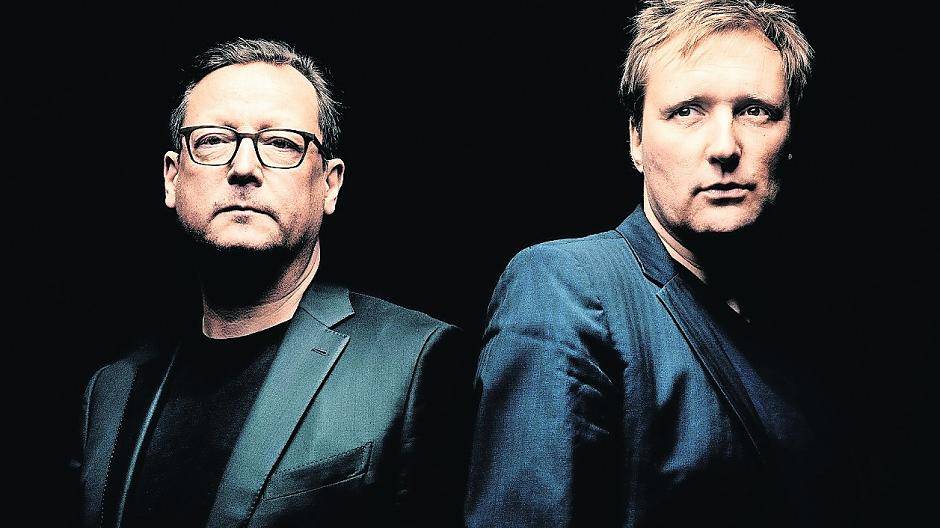 Matthias Brandt (l.) und Jens Thomas präsentieren am Mittwoch ihr Projekt „Life — Raumpatrouille und Memory Boy“.