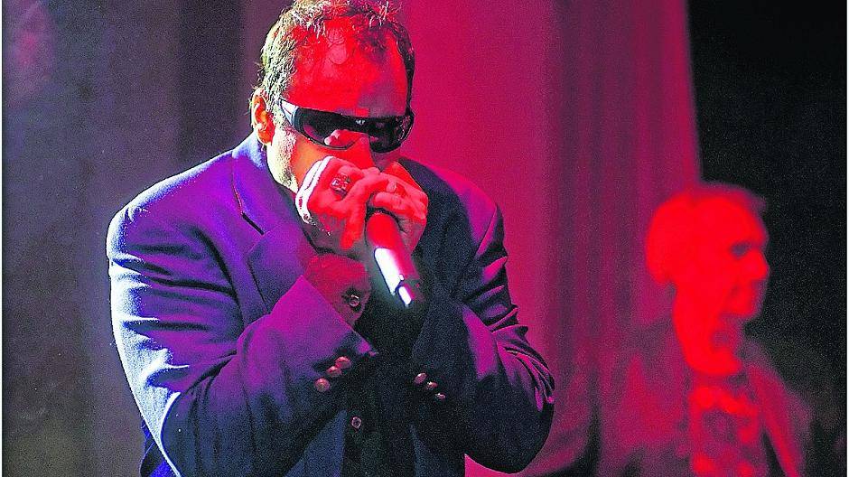  Frank Henkes als Mick Jagger: Die Stones Tribute Band gastiert am 19. Oktober im Breyeller Saal Kreuels. 