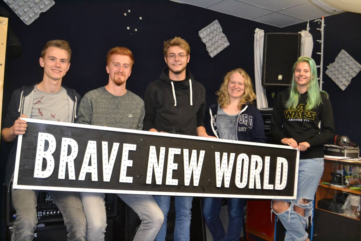 Brave New World: Die erste EP ist da!