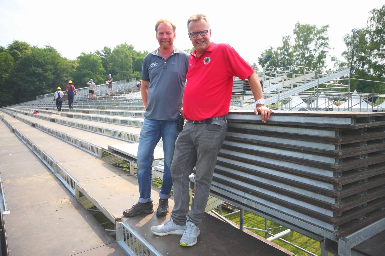 Ein Hockey-Dorf der Extraklasse