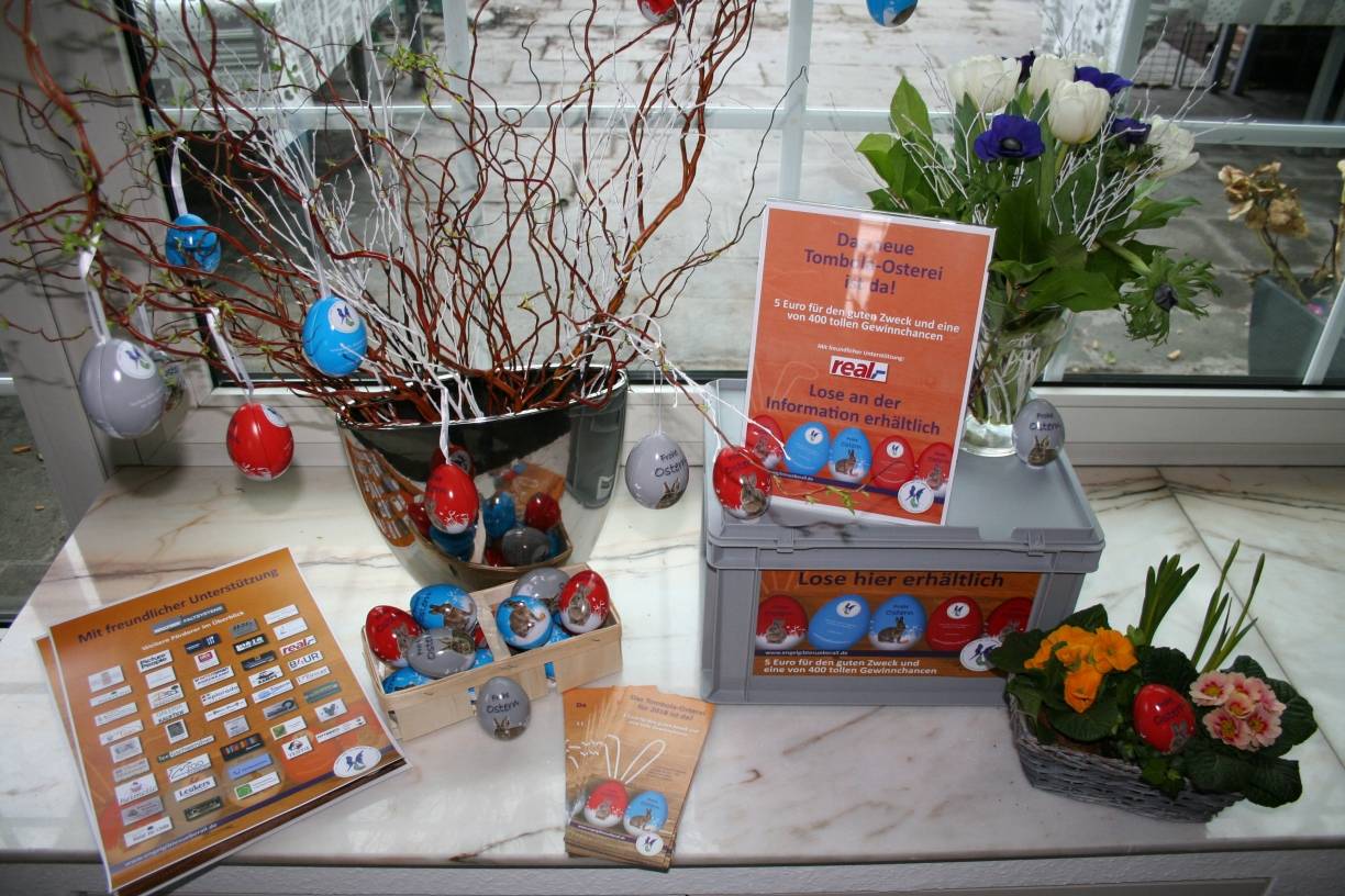 „Engel gibt es überall“ entwickelt schon seit Jahren Aktionen und Projekte, aus deren Erlös hilfsbedürftige Kinder und Jugendliche unterstützt werden können. Letztes Jahr fand erstmals die Ostereier-Tombola statt und war ein voller Erfolg.