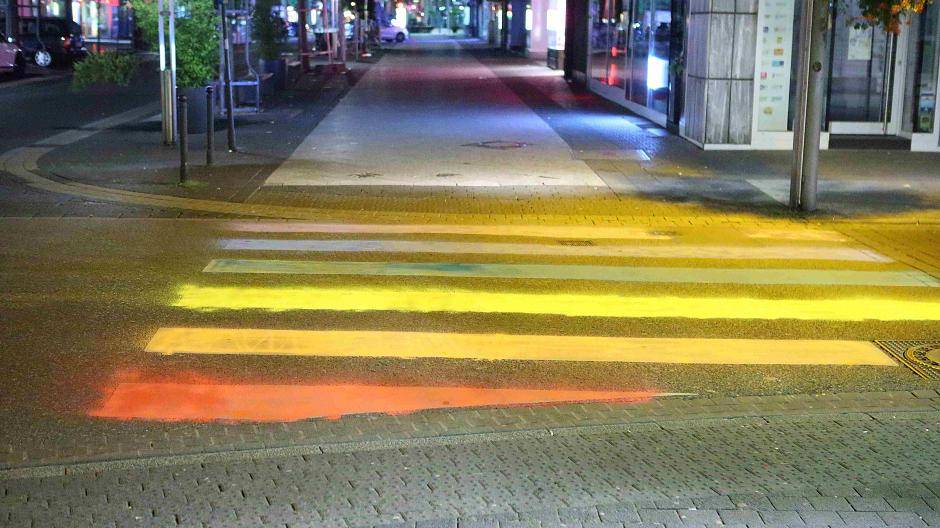 Regenbogen statt Zebrastreifen