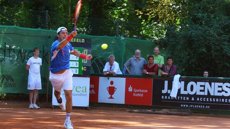 HTC startet mit 4:2-Sieg