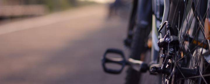 Dieb klaut Mountainbike vom Polizeihof