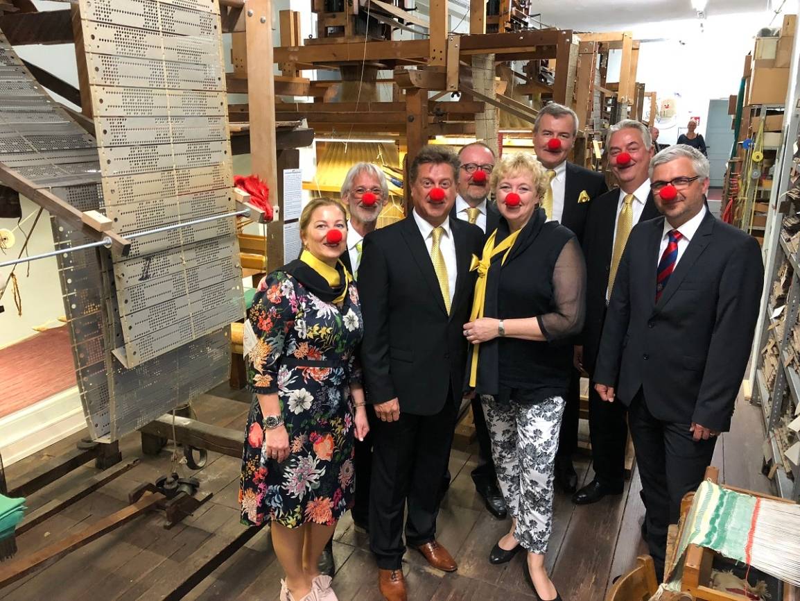 Jeckes Minister-Team