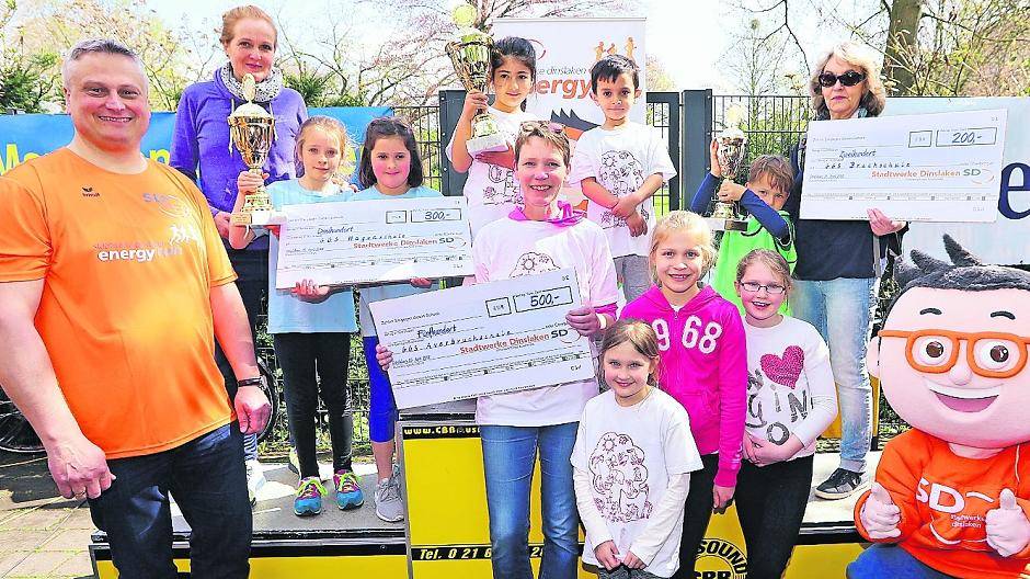  Auch in diesem Jahr gibt’s den Zieleinlauf wieder vor dem THG. 