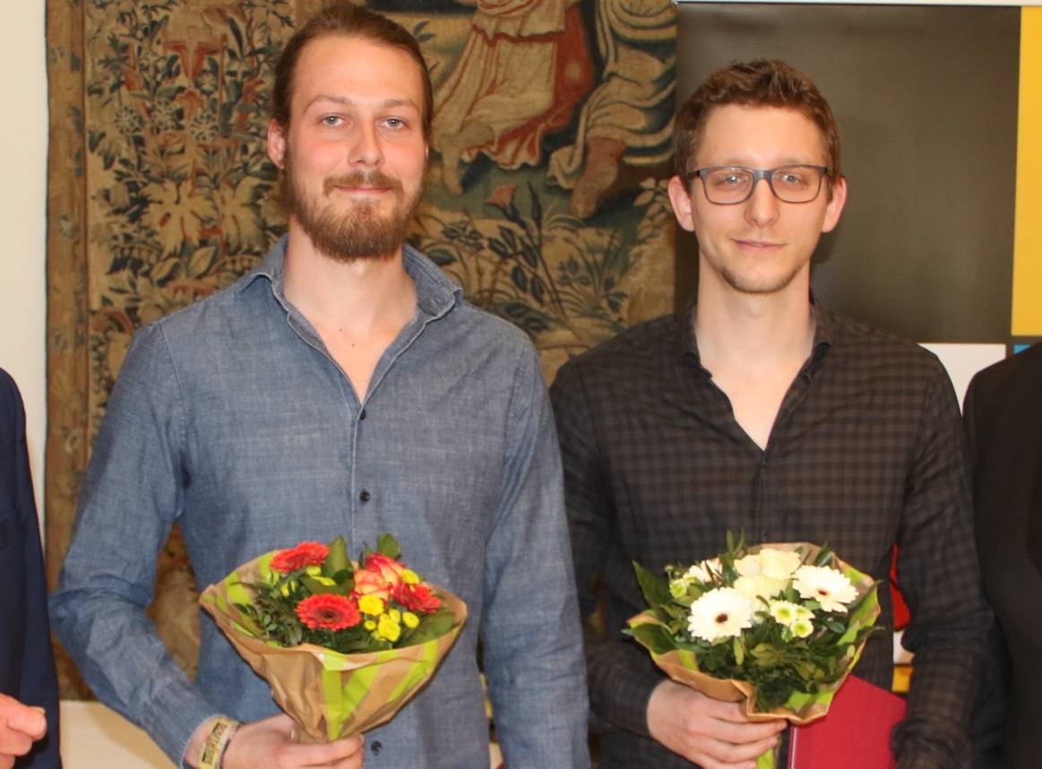 26-Jährige verhindern Vergewaltigung, Täter schlägt zurück: Die Helden von Traar