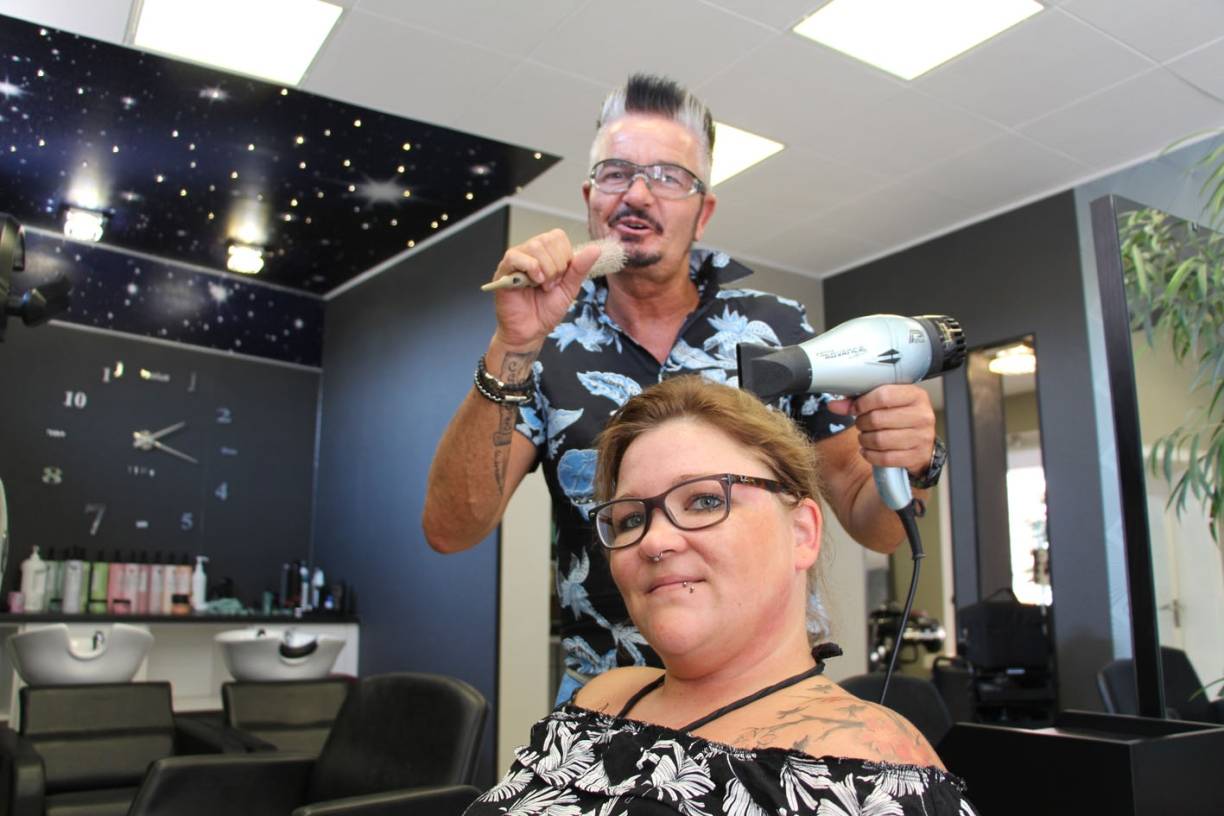  Dario Perrone mit seiner Mitarbeiterin Sabrina Malorny. 