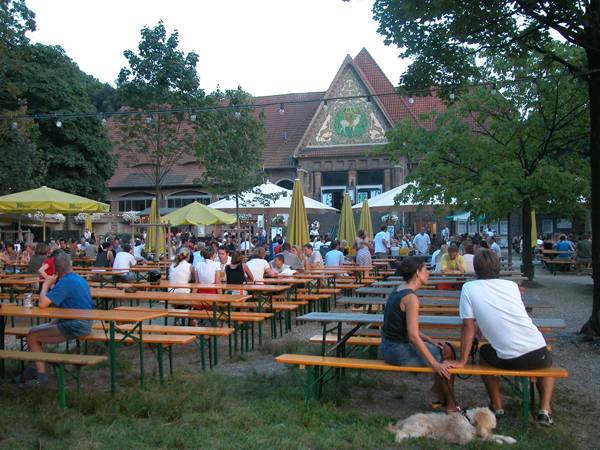 Einbruch ins Stadtwaldhaus