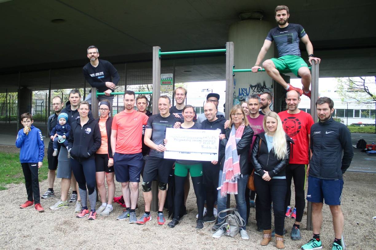 Freiathleten spenden für Tiergnadenhof: Schwitzen und ackern für die gute Sache