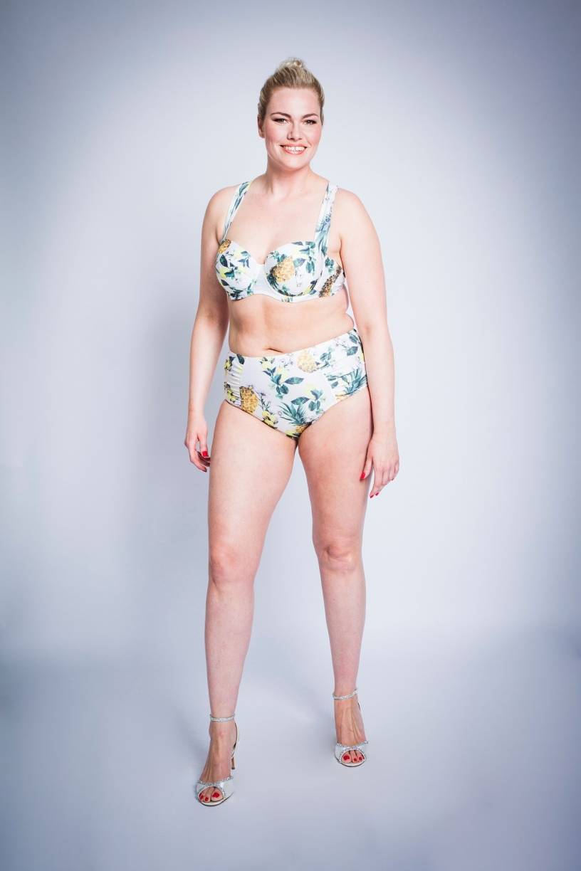 Model mit besonderen Maßen