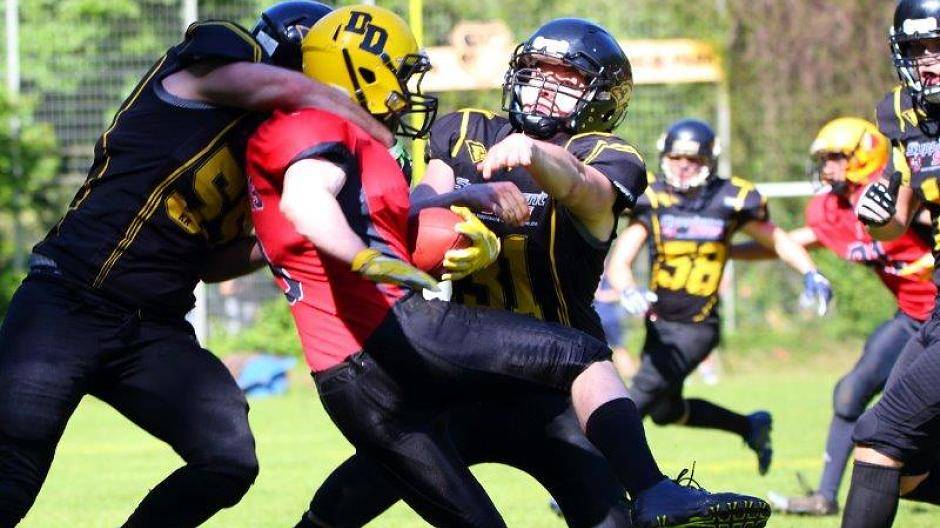 Ravens krallen sich die Tabellenführung