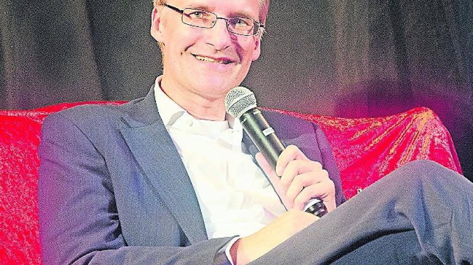  Elmar Theveßen (links) referierte zum Thema Flüchtlinge, Terror und Islam. Der Extremsportler Elmar Spink und Prof. Dr. Udo Böken (Bild rechts) sprachen über die Bedeutung der Organspende. Fotos: afm 