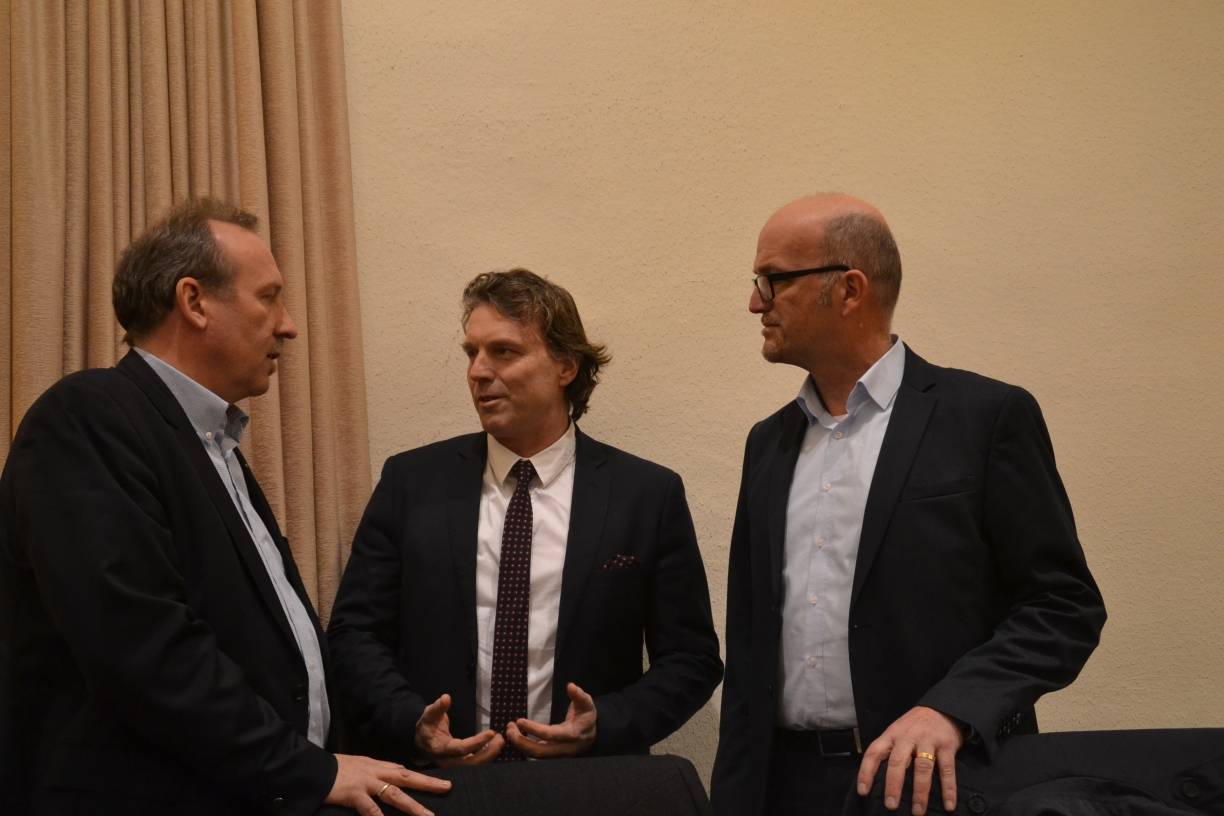 Druck auf die Deutsche Bahn erhöhen