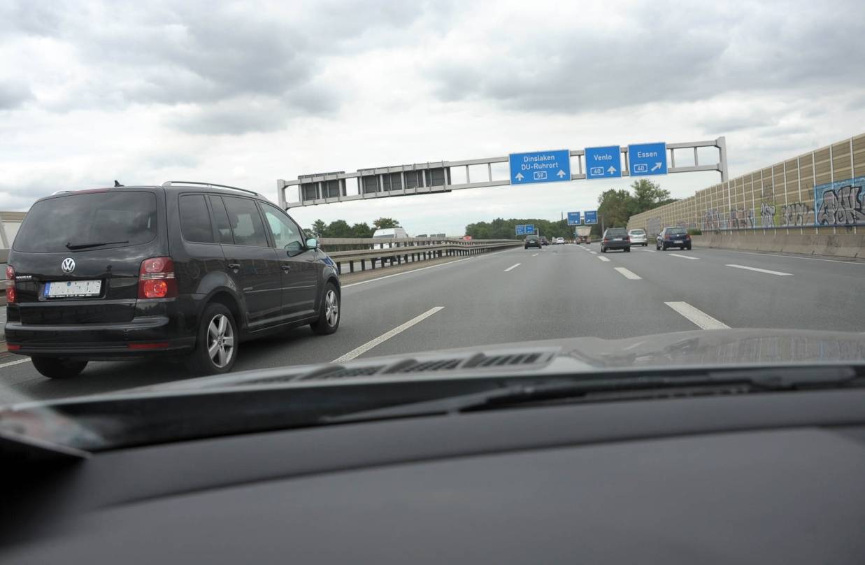A 59 - Berliner Brücke: Standstreifen wird gesperrt