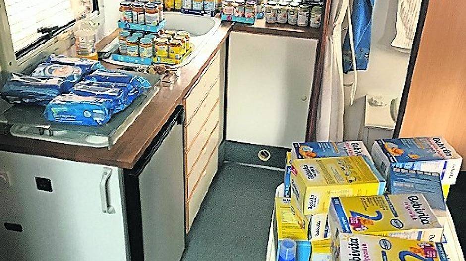  Gaaanz viel Babynahrung... 