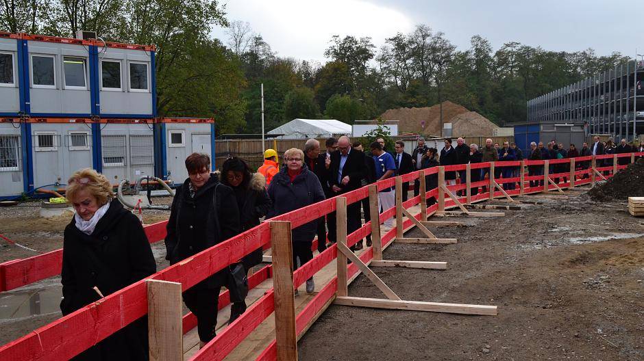 Nach den Reden ging es zur...