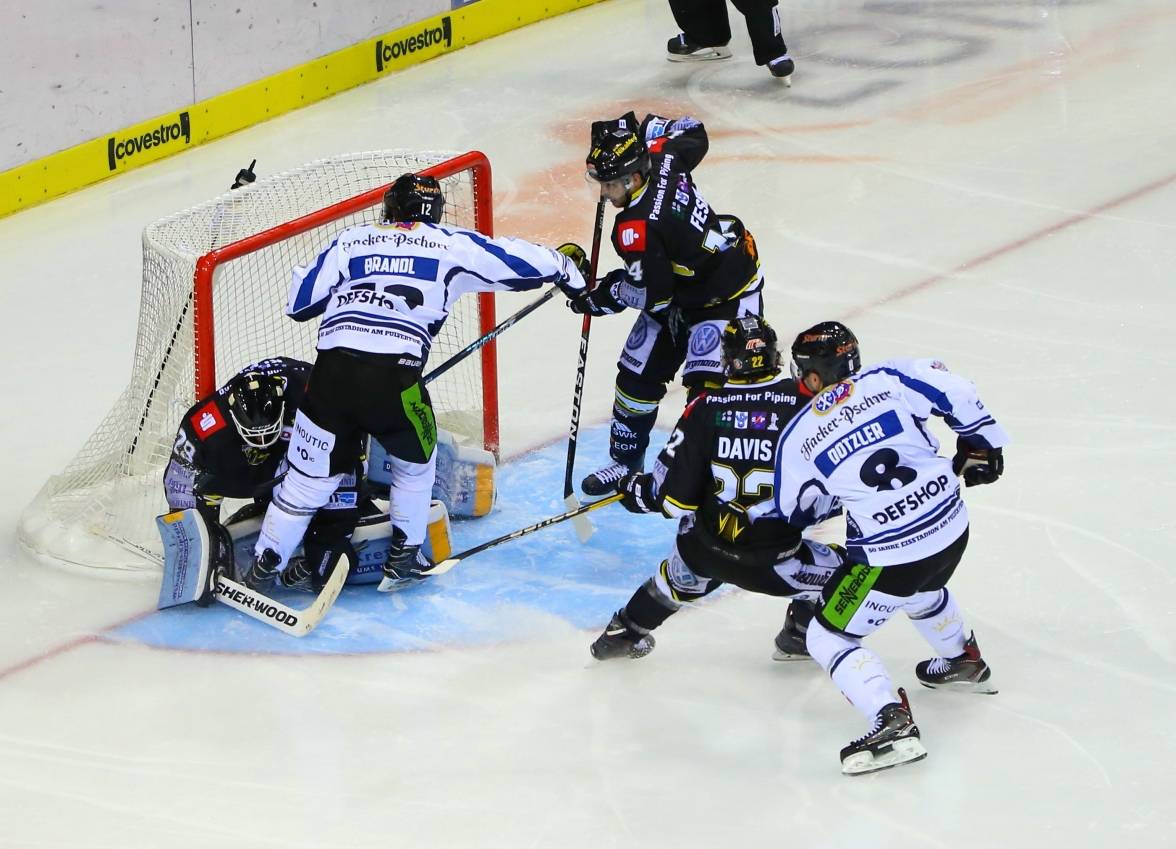 Adduono: „Haben eine neue Mannschaft“