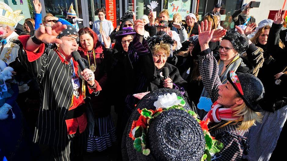 Jecke Bilderstrecke Altweiber 2018