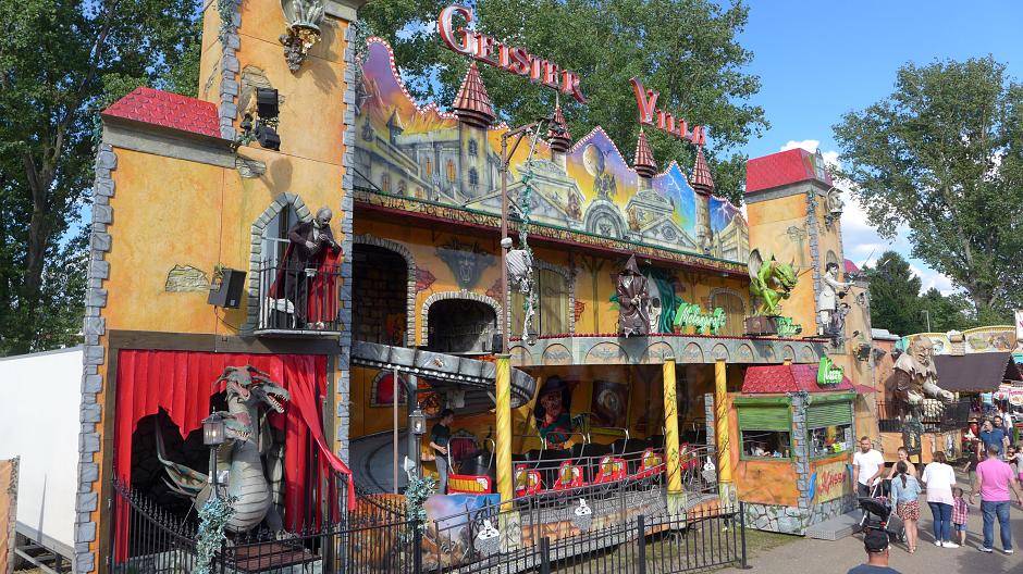 Die Geister Villa punktet mit selbst hergestellten...