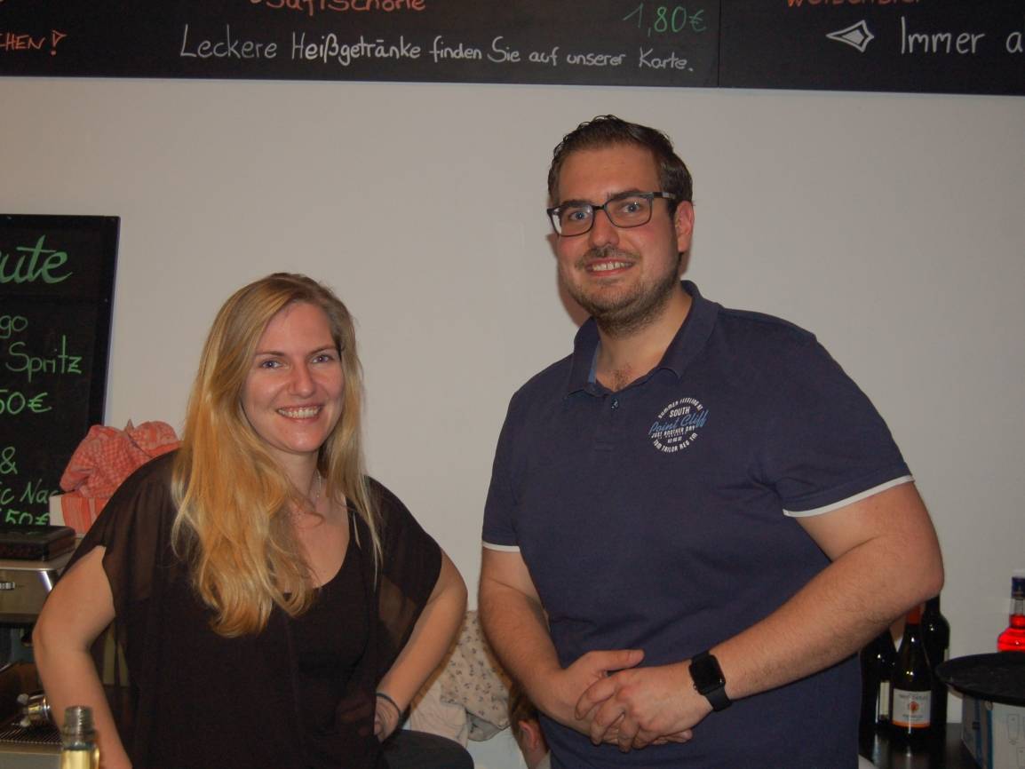  Lisa und Tim Pügner hauchen dem ehemaligen Tanzsaal und Kino an der Dorfstraße neues Leben ein. 