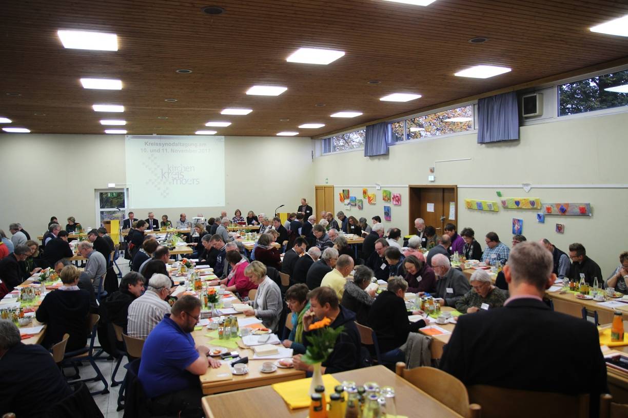  Die Synode im Kirchenkreis Moers kam am 10. und 11. November zusammen. 