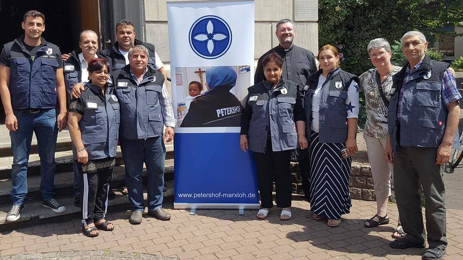  Die neuen Straßenpaten sollen für mehr Sauberkeit in Marxloh sorgen. 