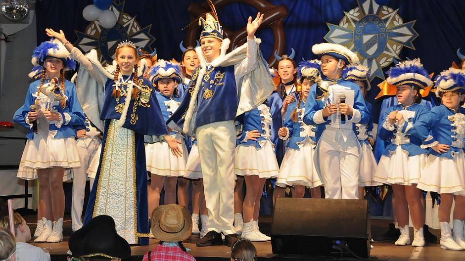 Hüttengaudi beim Kinderkarneval