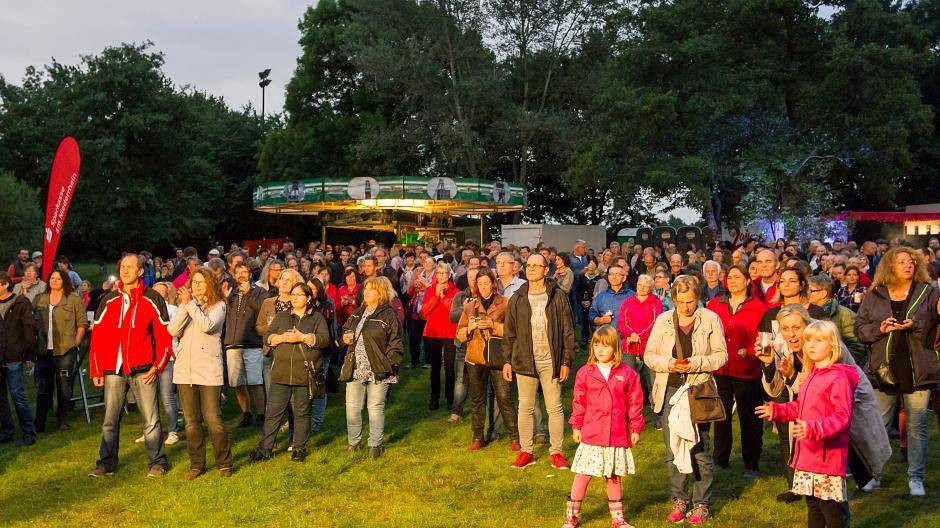 Gute Laune trotz kalt-nassem...