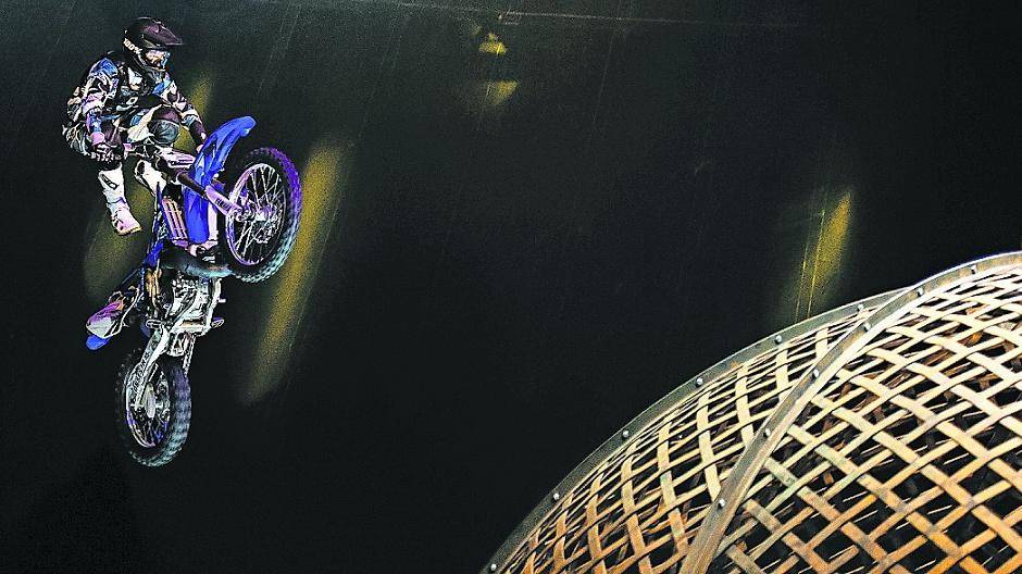 Flic Flac als großes Hallenspektakel