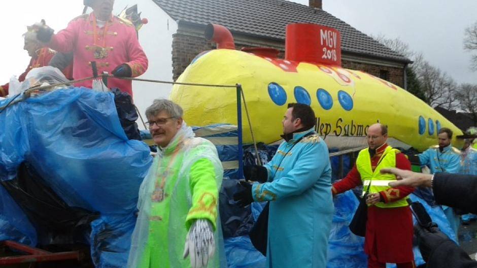 Der Zug in Gellep-Stratum