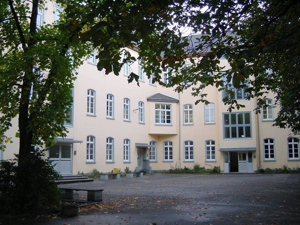 Fichte-Gymnasium wird "auslaufend geschlossen"