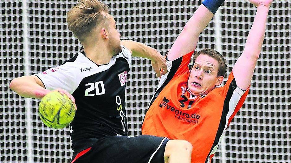 Sebastian Schneider spielte in Abwehr und Angriff eine starke Partie und hatte große Anteile am Punktgewinn seiner Wölfe.