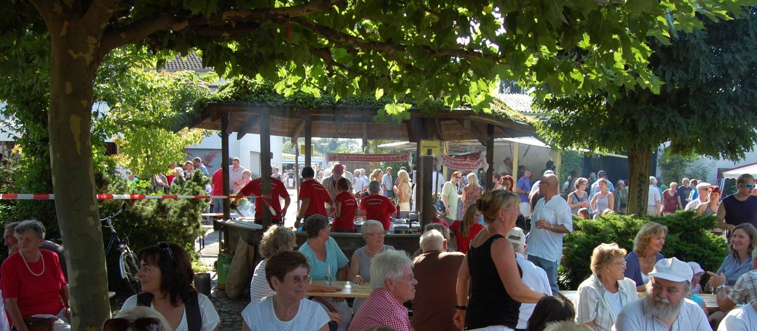 Taikotrommeln in der Baumschule