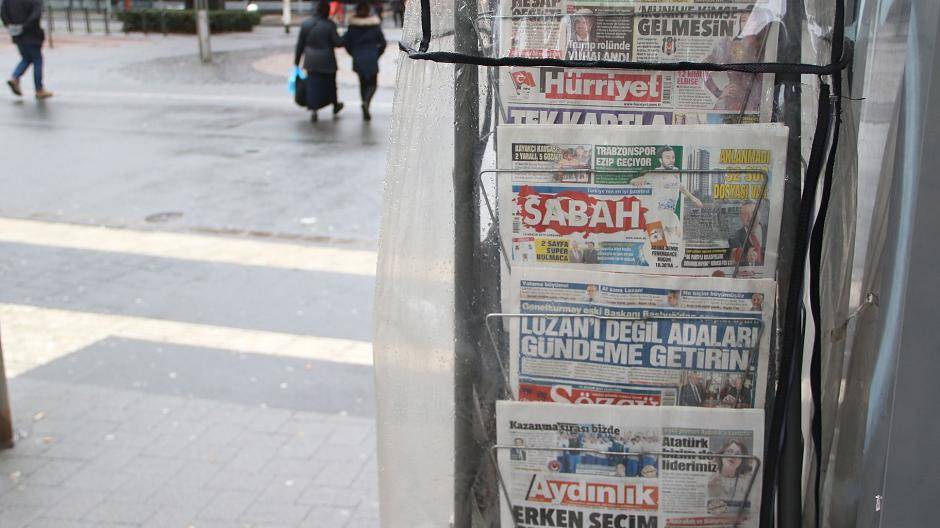 Die Neusser Straße ist durch speziell türkische Geschäfte...