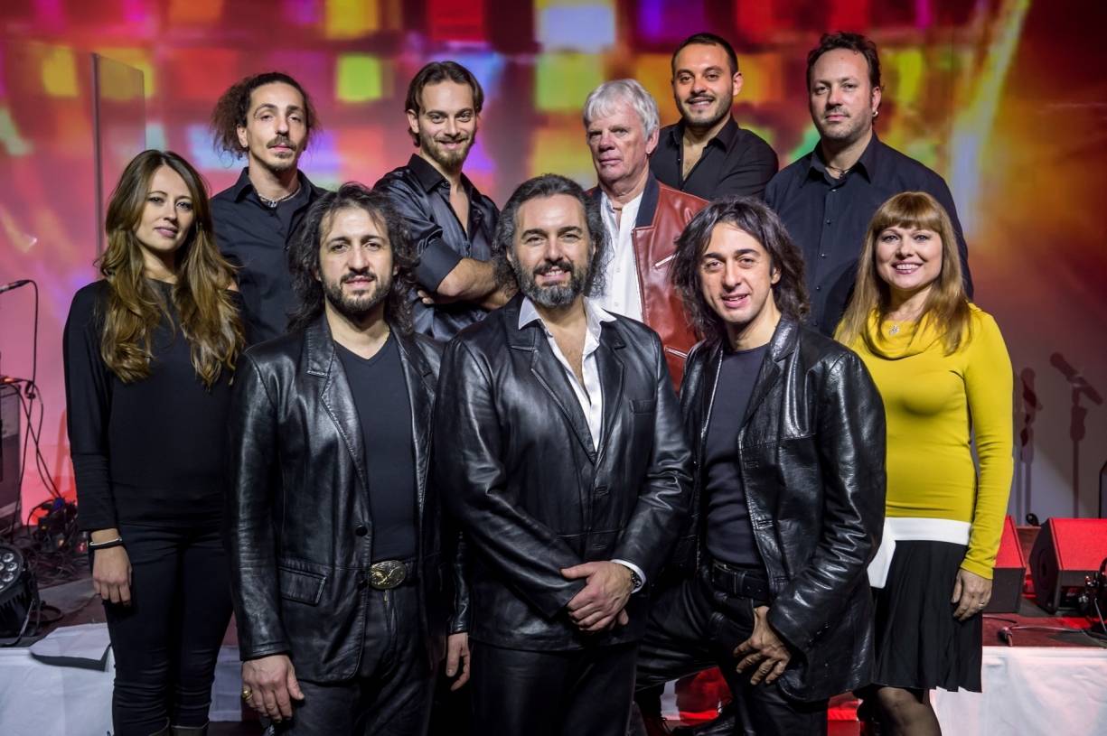 19.1.18 im Seidenweberhaus Krefeld: Mitreißendes Bee-Gees-Musical: "Massachusetts"