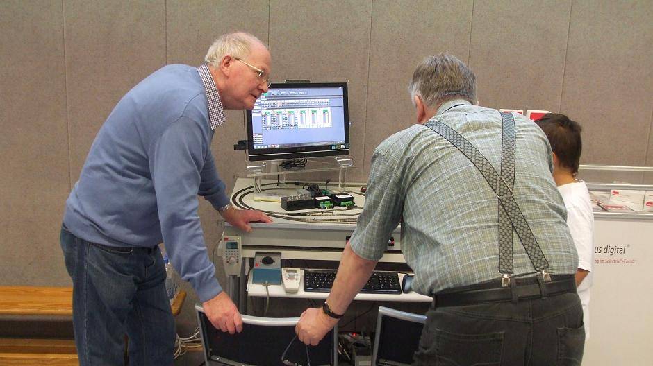 Modelleisenbahner stellen aus