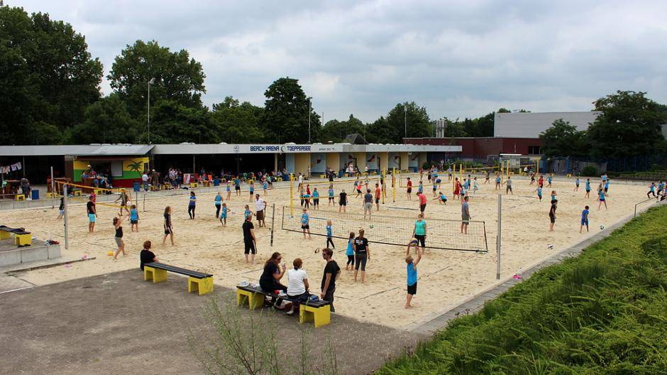 Reges Treiben in der Beach-Arena am Toeppersee. 