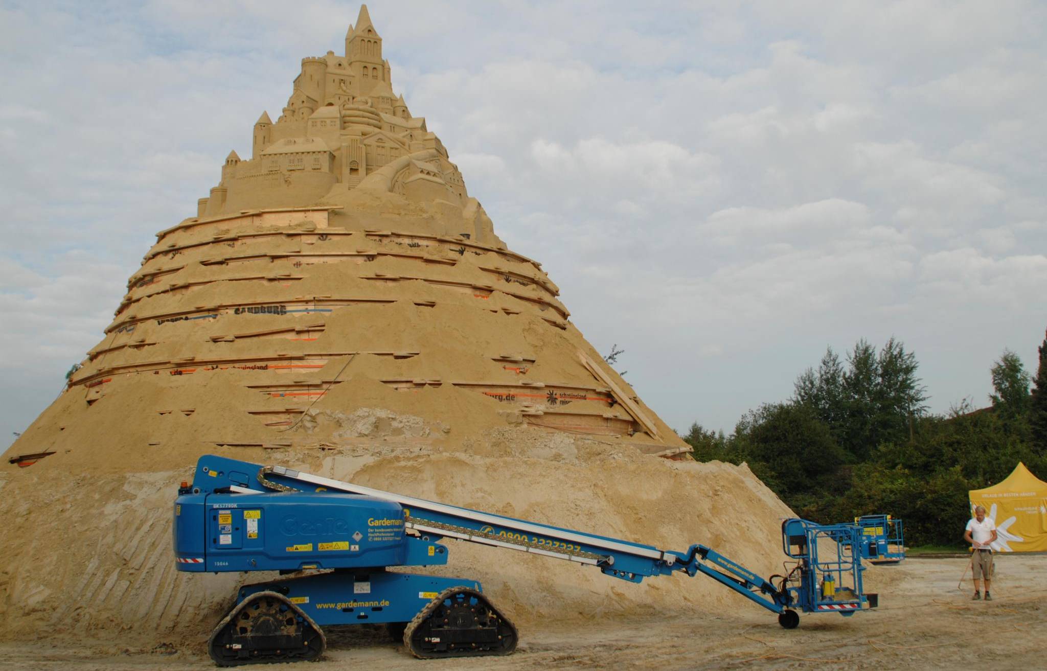 Am frühen Dienstagmorgen wurde jedoch noch nicht wirklich an der Gestaltung...