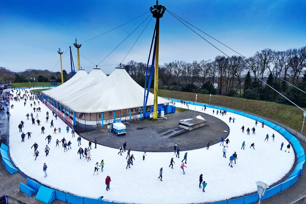 Eissport- und Eventpark: 400-Meter-Bahn öffnet am Samstag später
