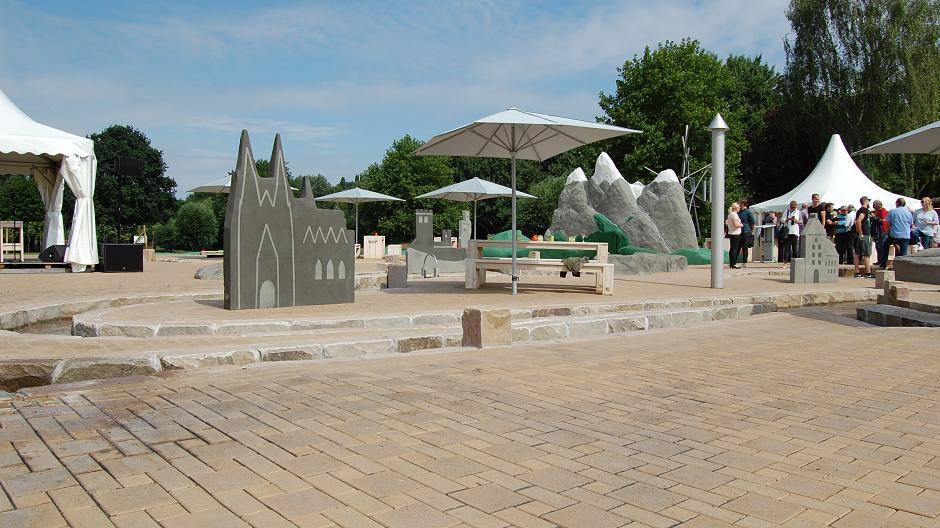 Vom Kölner Dom zum Moerser...