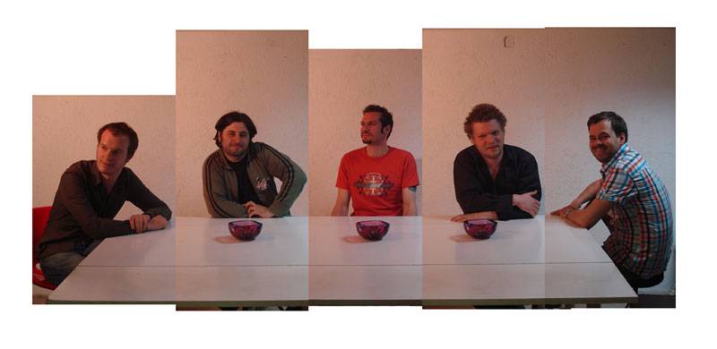 Telemark - bretzelnde Synthis, schrammelnde Gitarre, treibende Trommeln und wütender Gesang - genau richtig am Platzhirsch-Freitag im Djäzz.