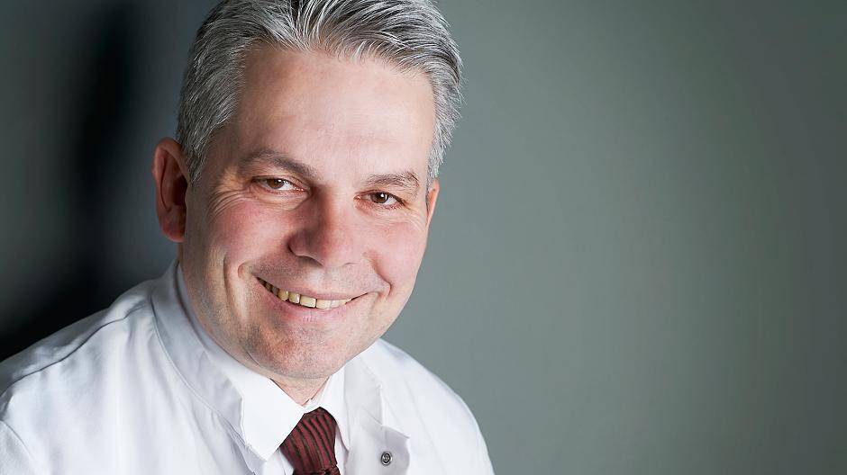 Prof. Dr. Elmar W. Busch.