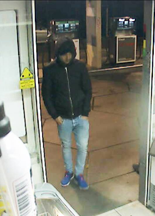 Fahndung: Polizei sucht Tankstellen-Räuber