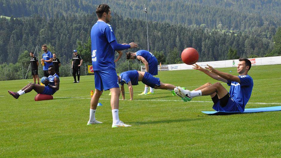Daniel Davari und Lukas Fröde beim...